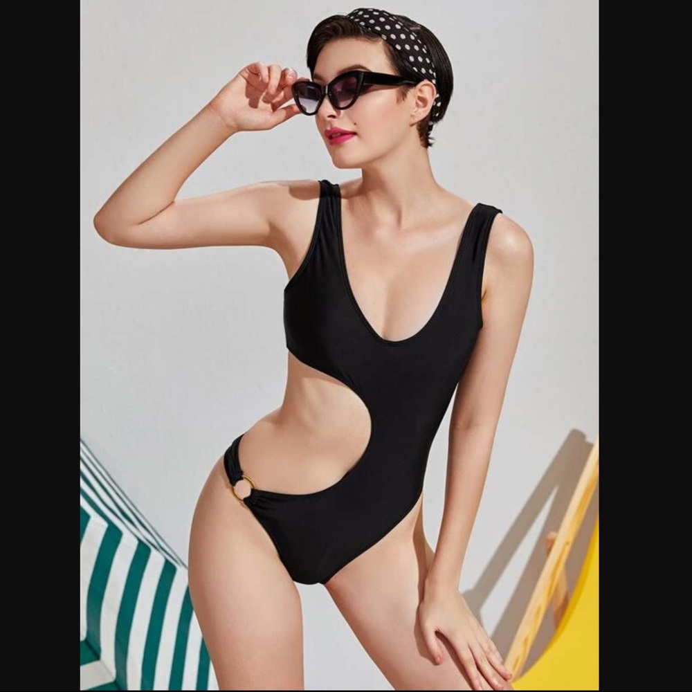 SHEIN Cut-Out Ring Linked One Piece Swimsuit - Picture 1 of 5